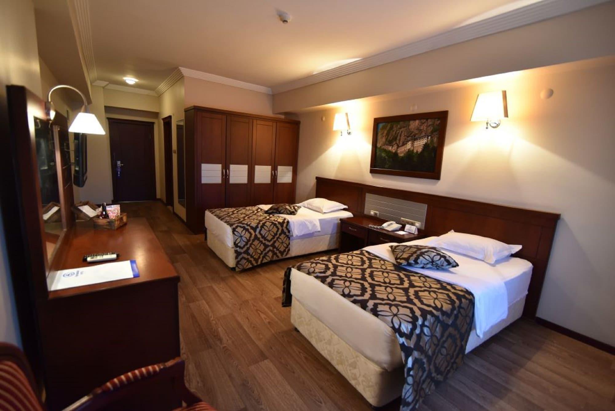 Saylamlar Hotel Trabzon Bagian luar foto